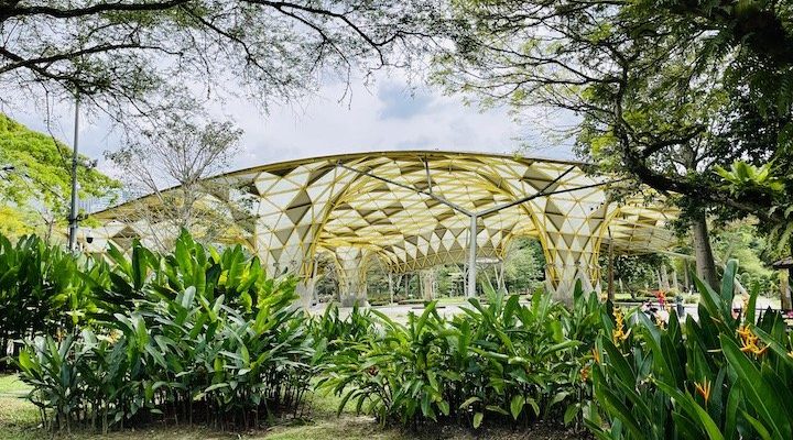 Besøk Perdana botanical garden